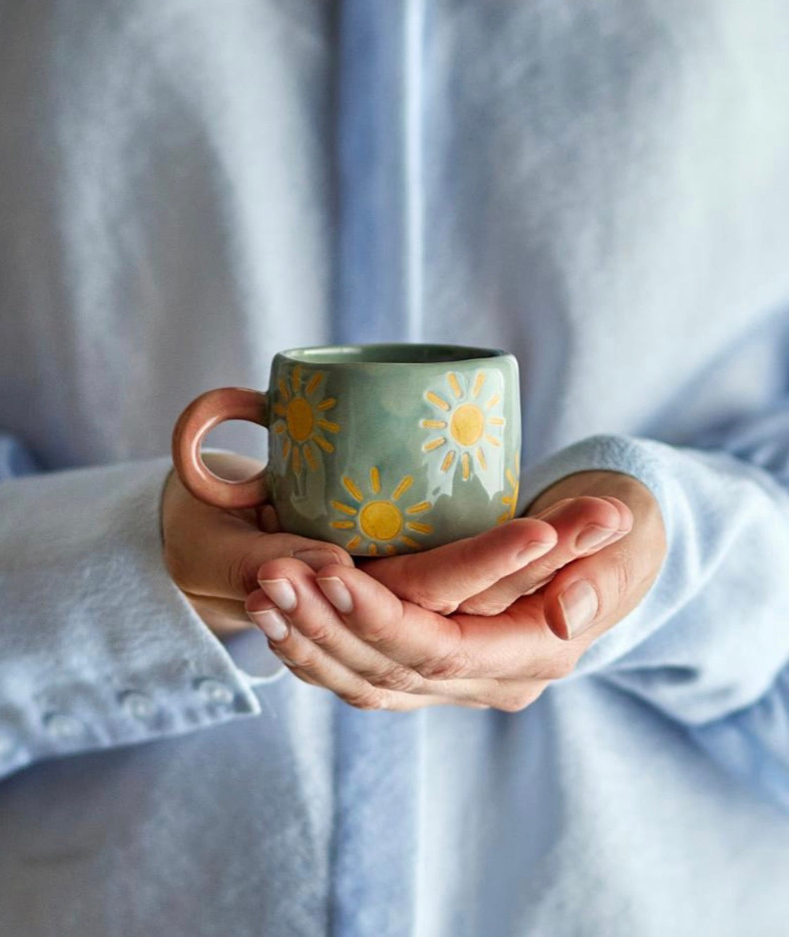 Hand painted stoneware Nini cup