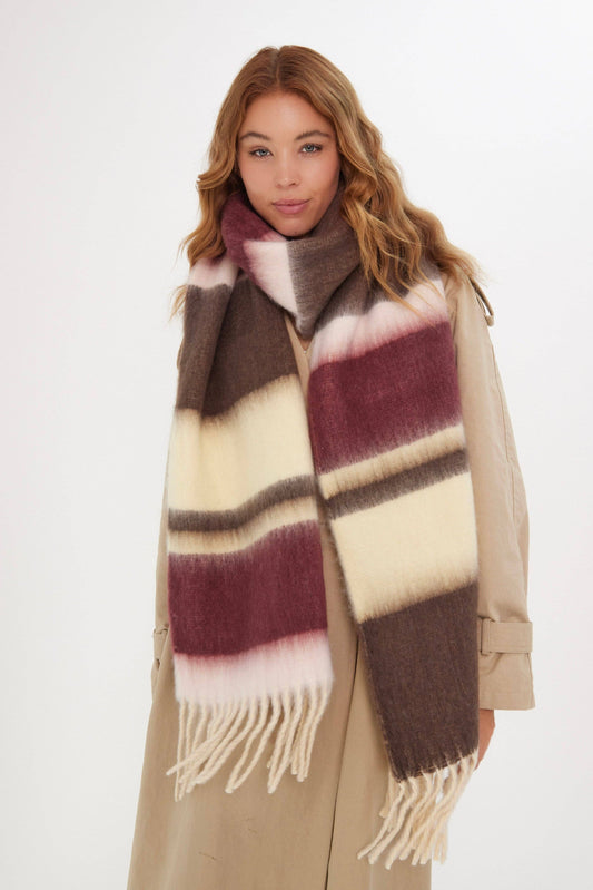 Oversized Chunky Blanket Scarf in Multicoloured Stripe: Multi