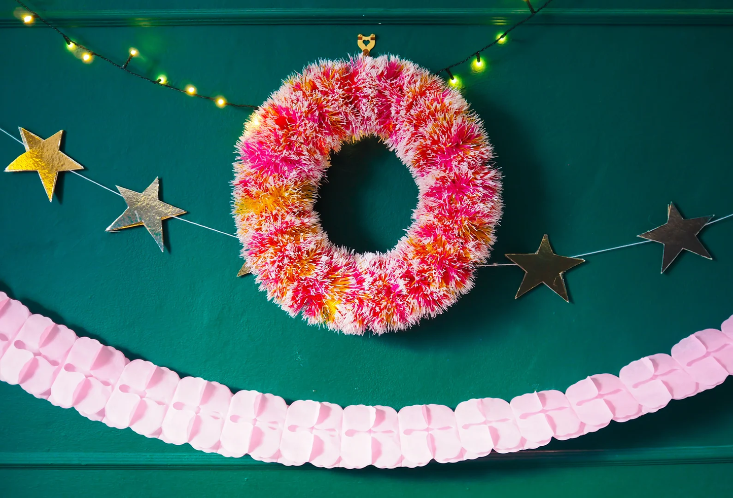 Pom PomTinsel Wreath Festive Christmas Decor Fall: 40cm / Pink Red Yellow