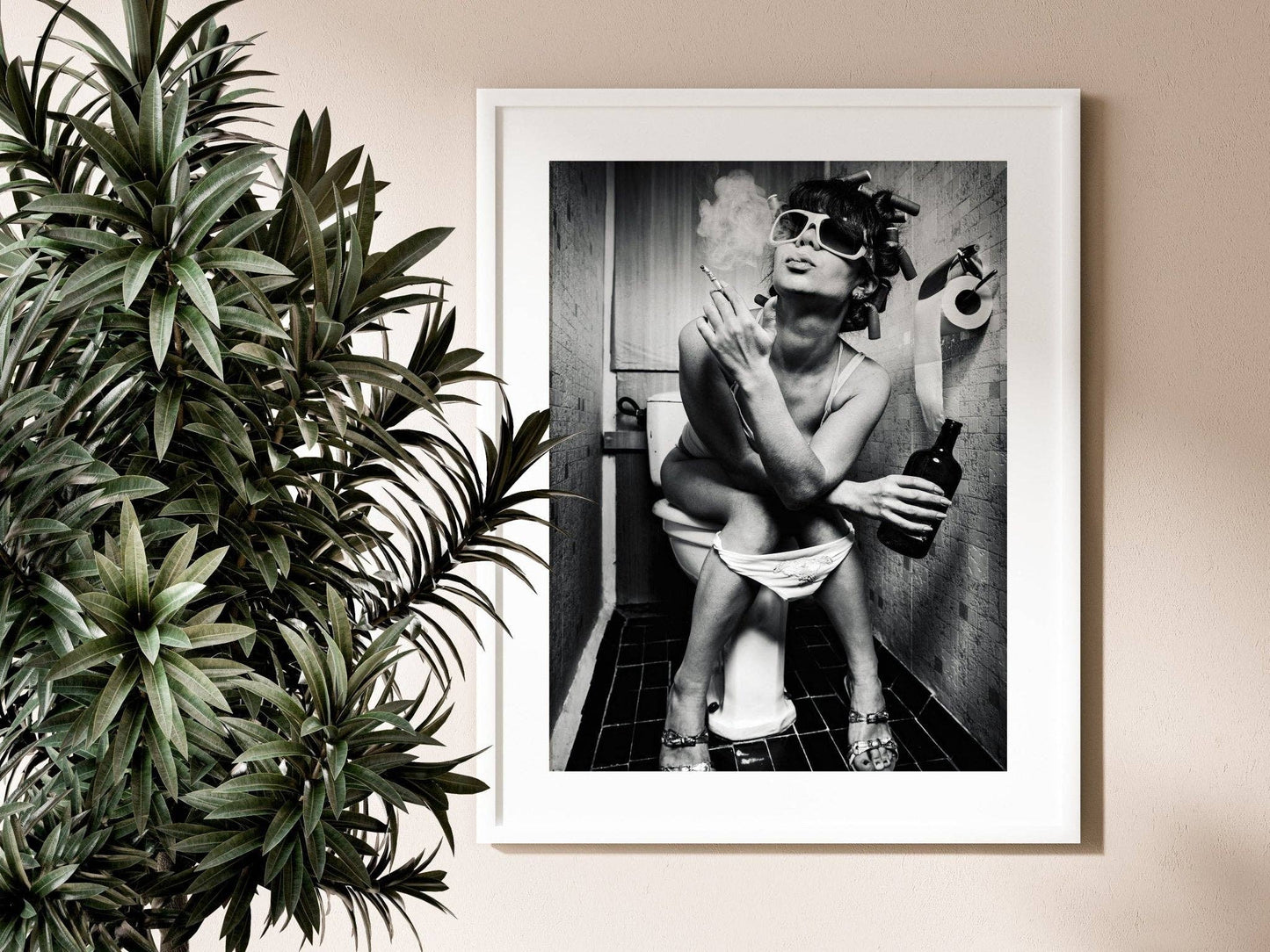 Smoke Party Girl Bathroom Wall Picture: A4