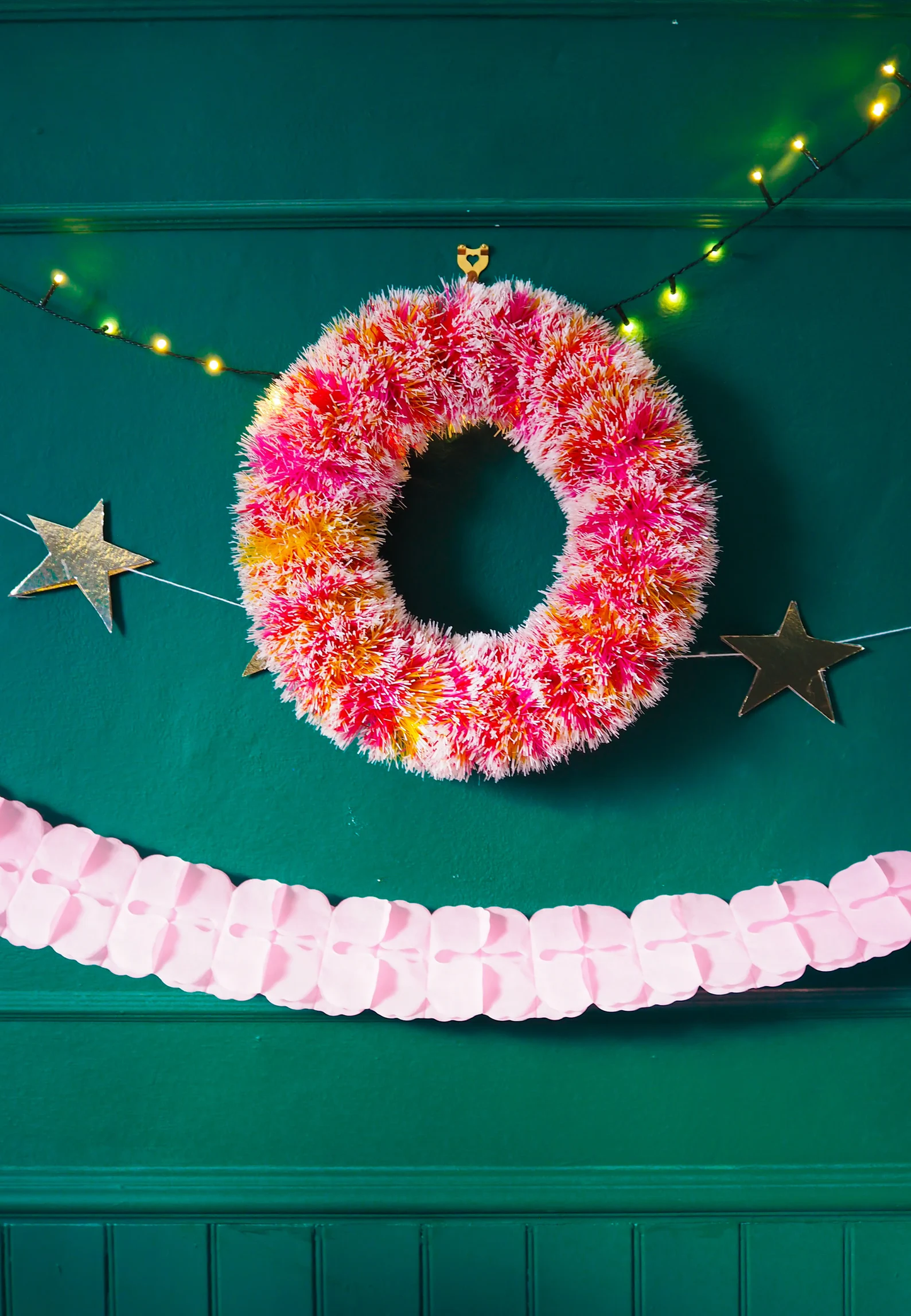 Pom PomTinsel Wreath Festive Christmas Decor Fall: 40cm / Pink Red Yellow