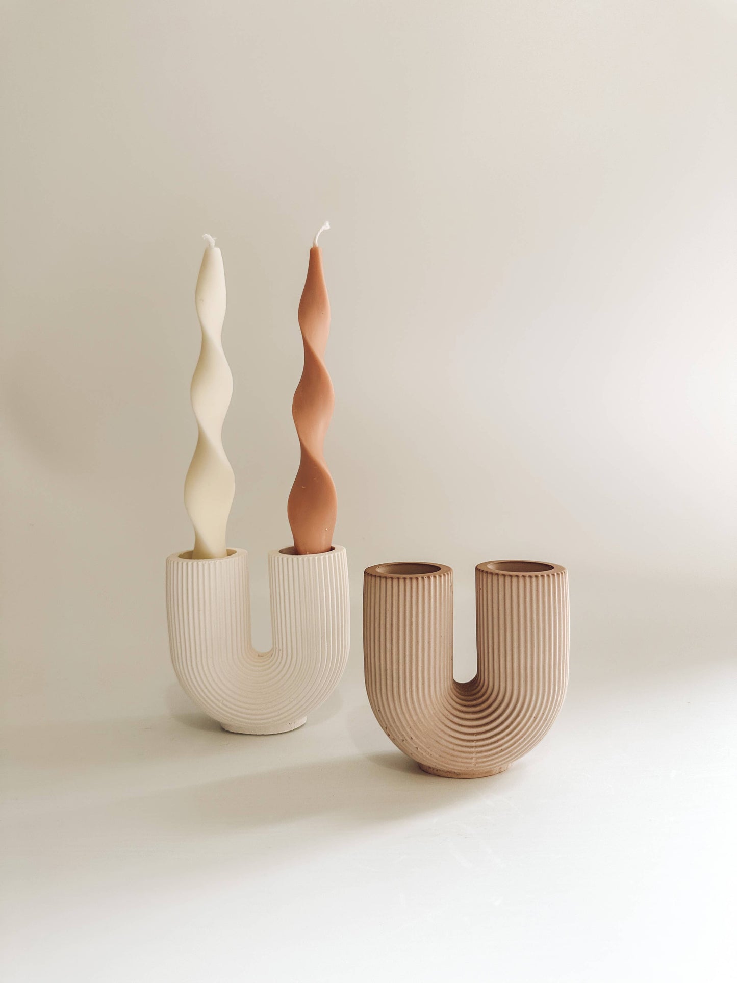 U shape concrete Vase | arch varė for dry flowers